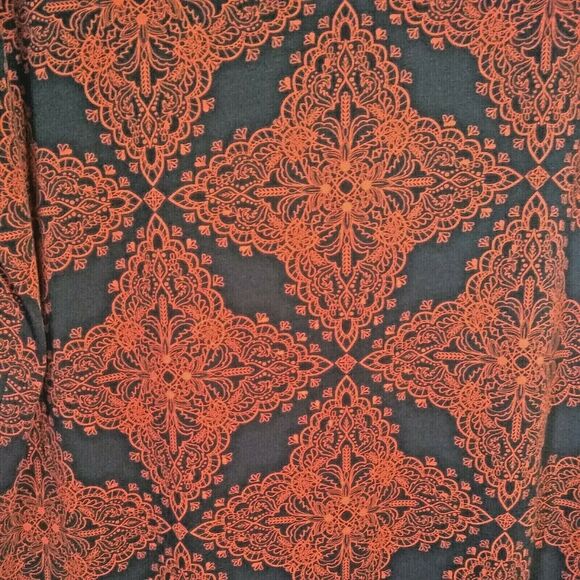 LulaRoe Irma Tunic Red Black Diamond Abstract Print Hi Low Hem Womens Size XXS - Picture 2 of 5